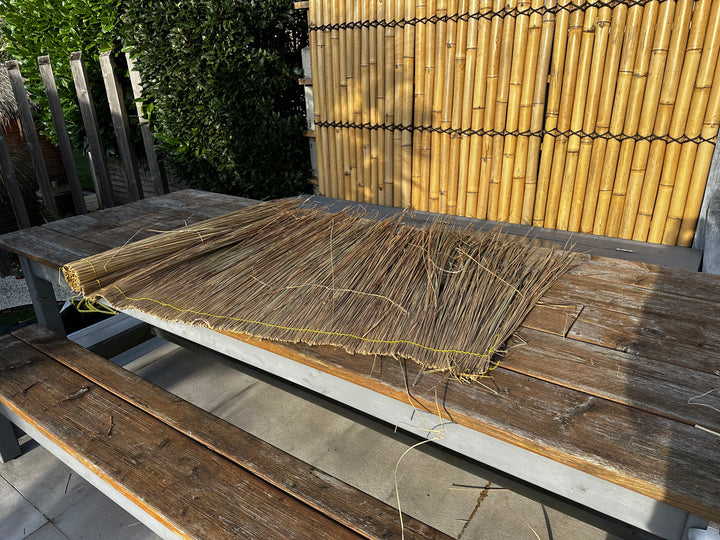 Natural Grass Thatch Roof Roll 300 x 100 cm